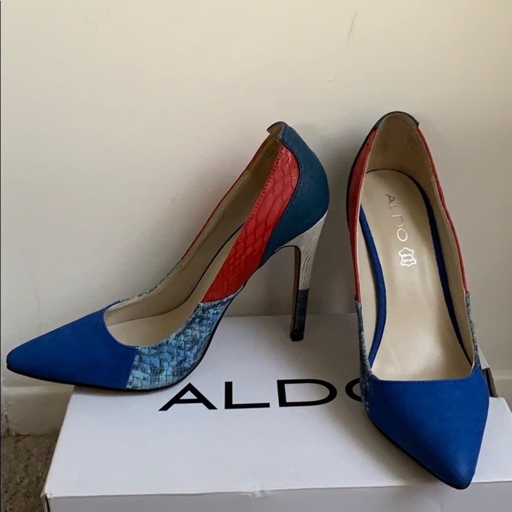 Multicolor court-side heels